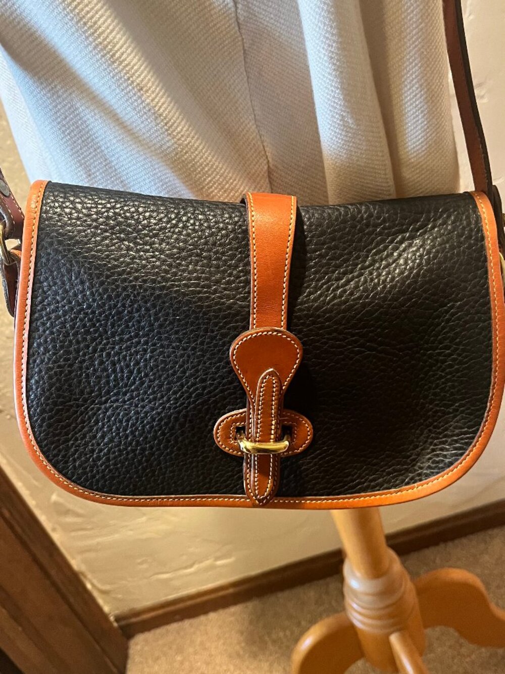 Dooney & Bourke AWL Black and Tan Leather Crossbody Bag Vintage